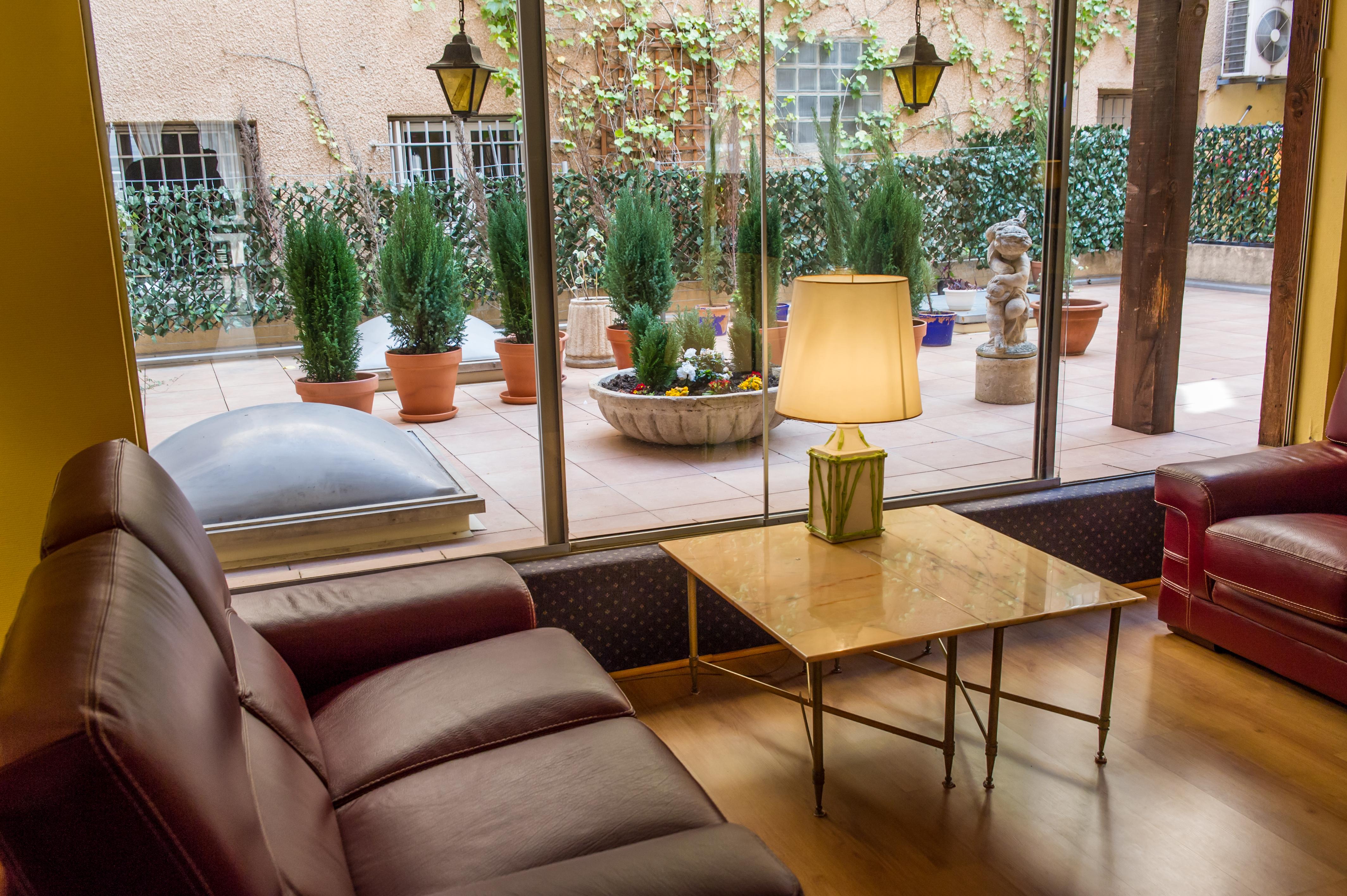 Hotel Pb - Paris-Barcelone Perpignan Zewnętrze zdjęcie