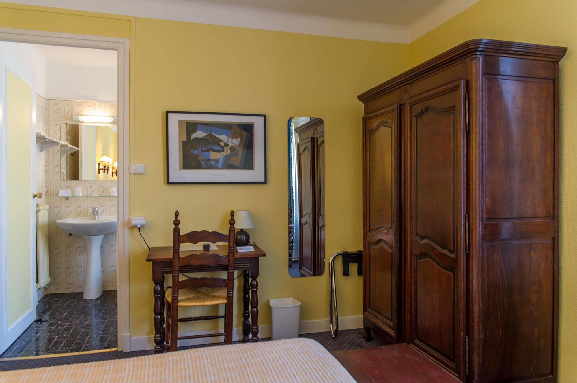 Hotel Pb - Paris-Barcelone Perpignan Zewnętrze zdjęcie