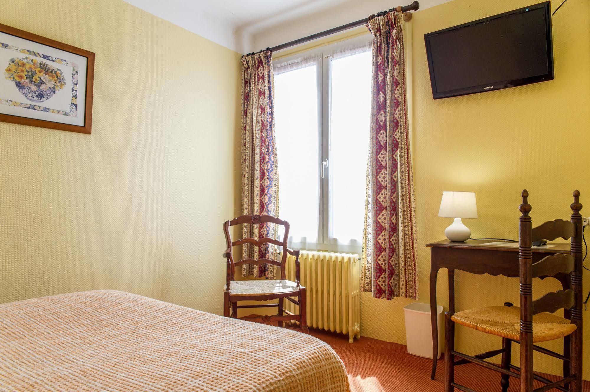Hotel Pb - Paris-Barcelone Perpignan Zewnętrze zdjęcie